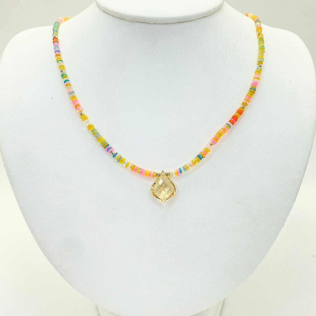 Gemmy necklace - 14kt gold Opal and citrine