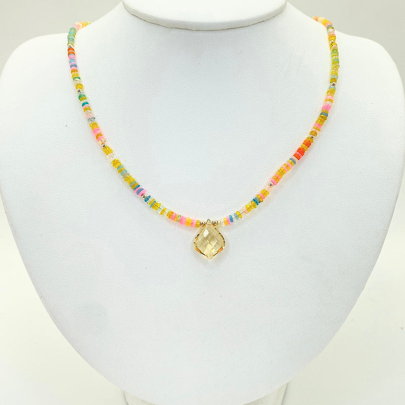 Gemmy necklace - 14kt gold Opal and citrine